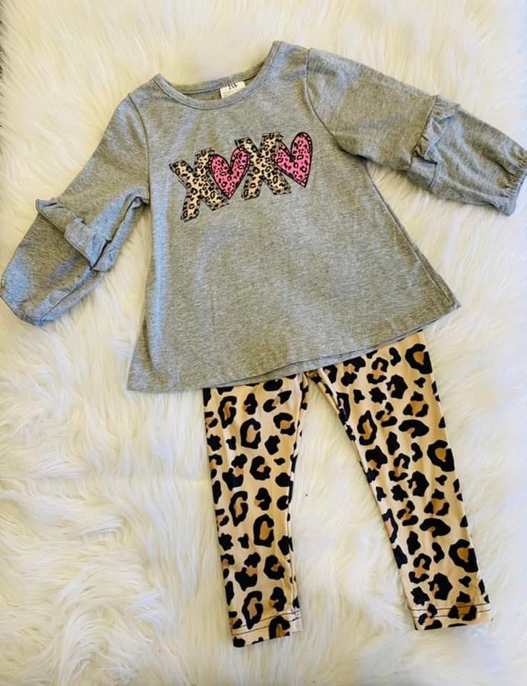 Girls Cheetah Legging Valentine Set