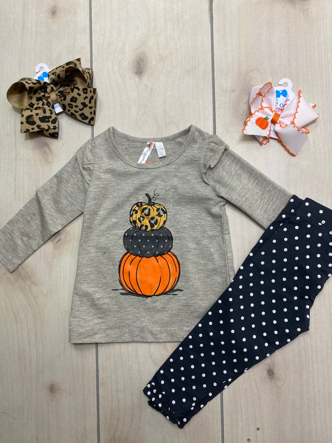 Stacked pumpkins legging set